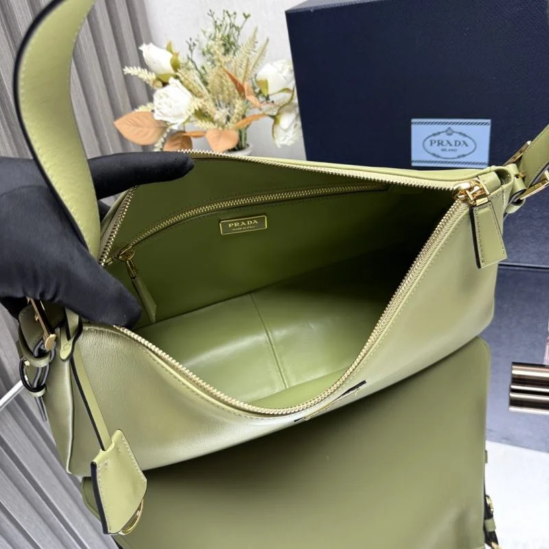 Prada Hobo Bags Lightweight 45173