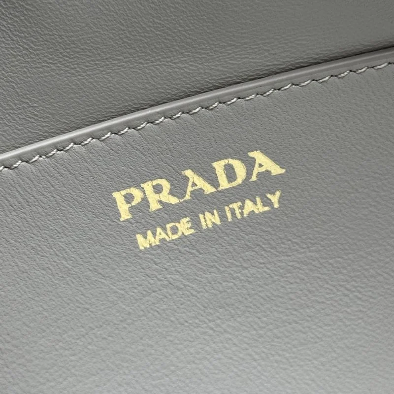 Prada Hobo Bags Modern 45218