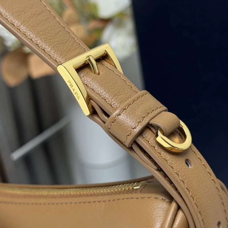 Prada Hobo Bags Premium 45179