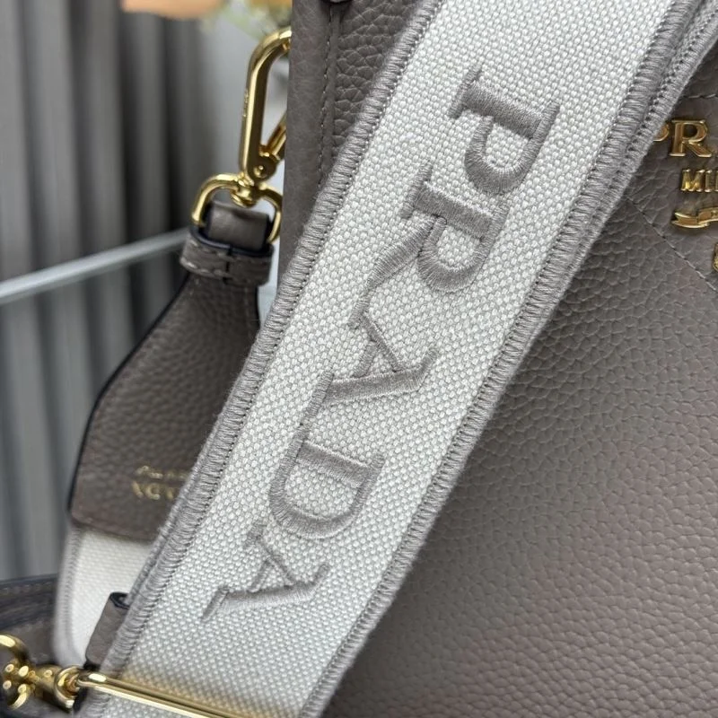 Prada Hobo Bags NewStyle 45175