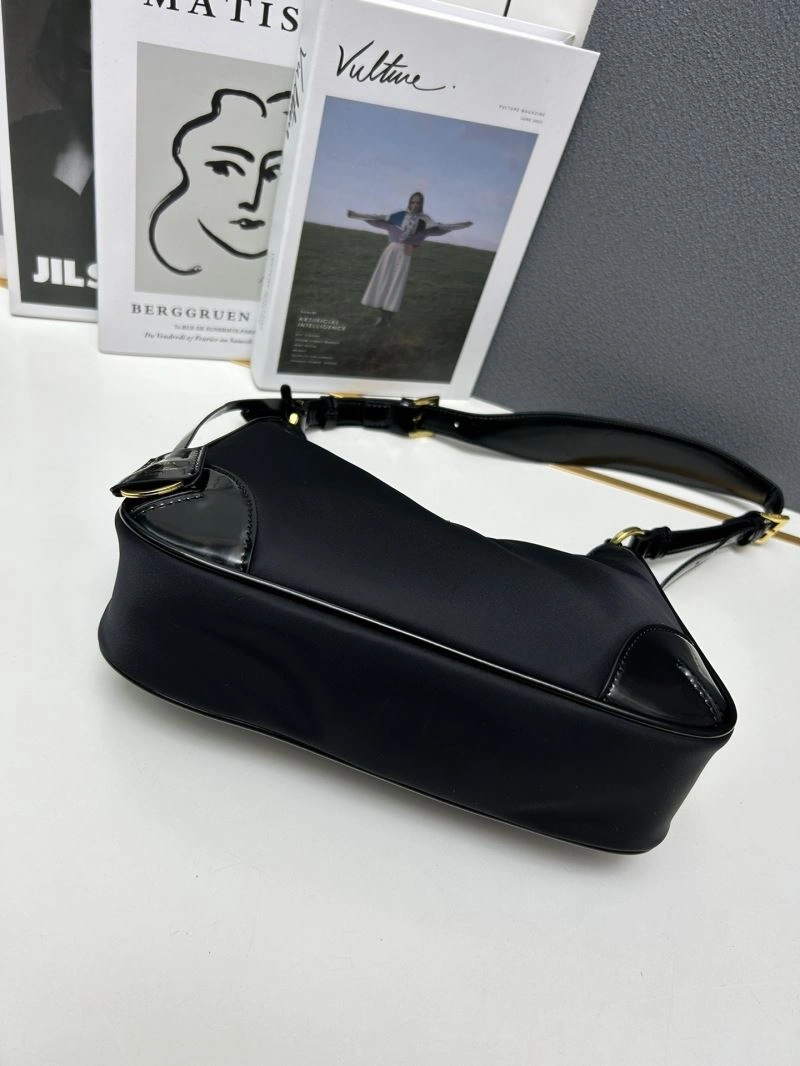 Prada Hobo Bags WellDesigned 83086