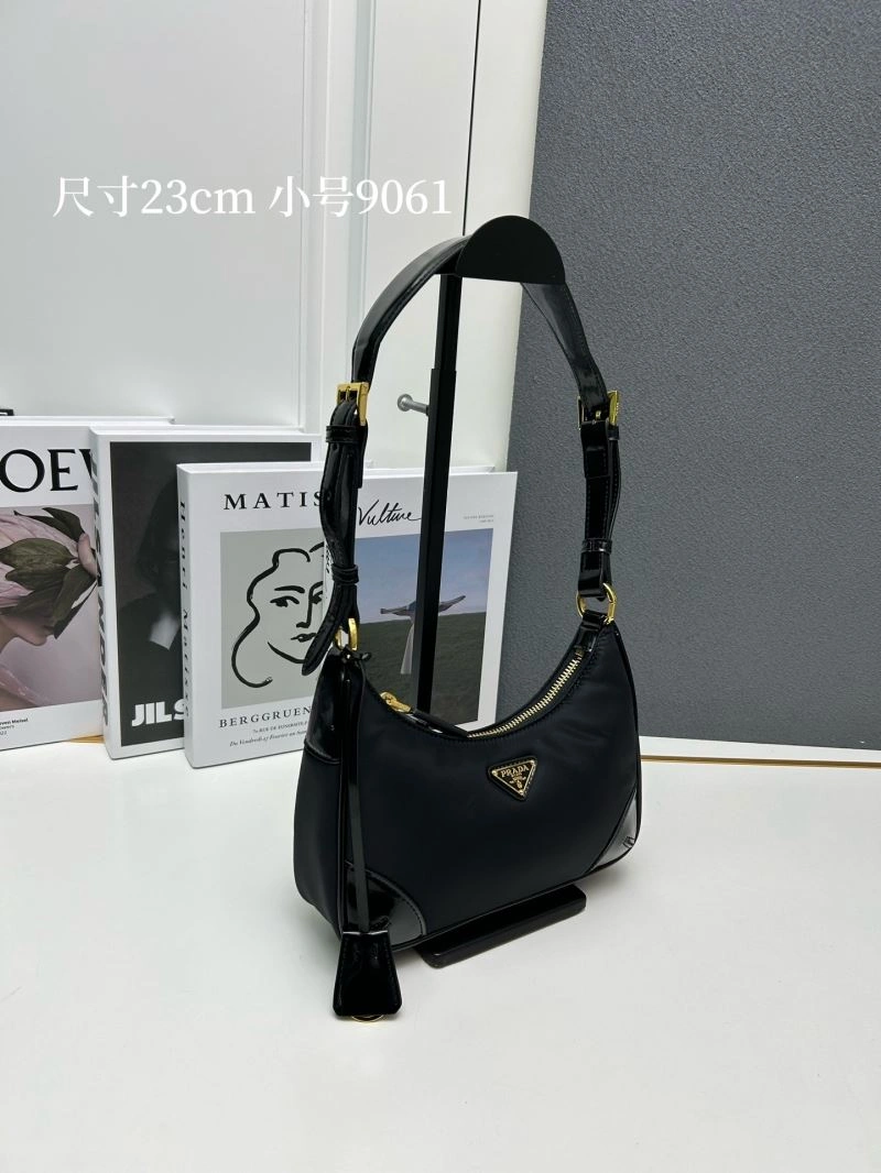 Prada Hobo Bags Reliable 83113