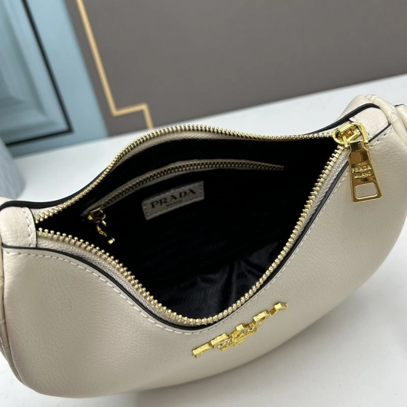 Prada Hobo Bags Lightweight 83079