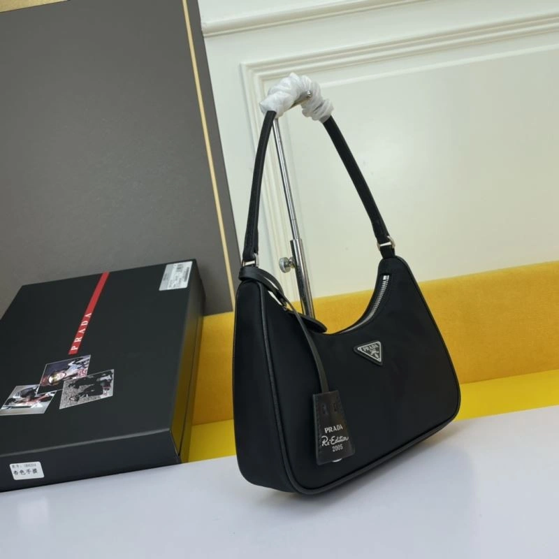 Prada Hobo Bags Vibrant 83112