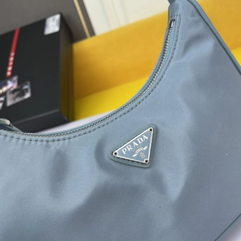 FashionForward Prada Hobo Bags 83073
