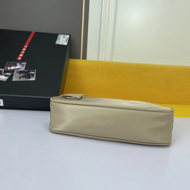 FlexibleFit Prada Hobo Bags 83065
