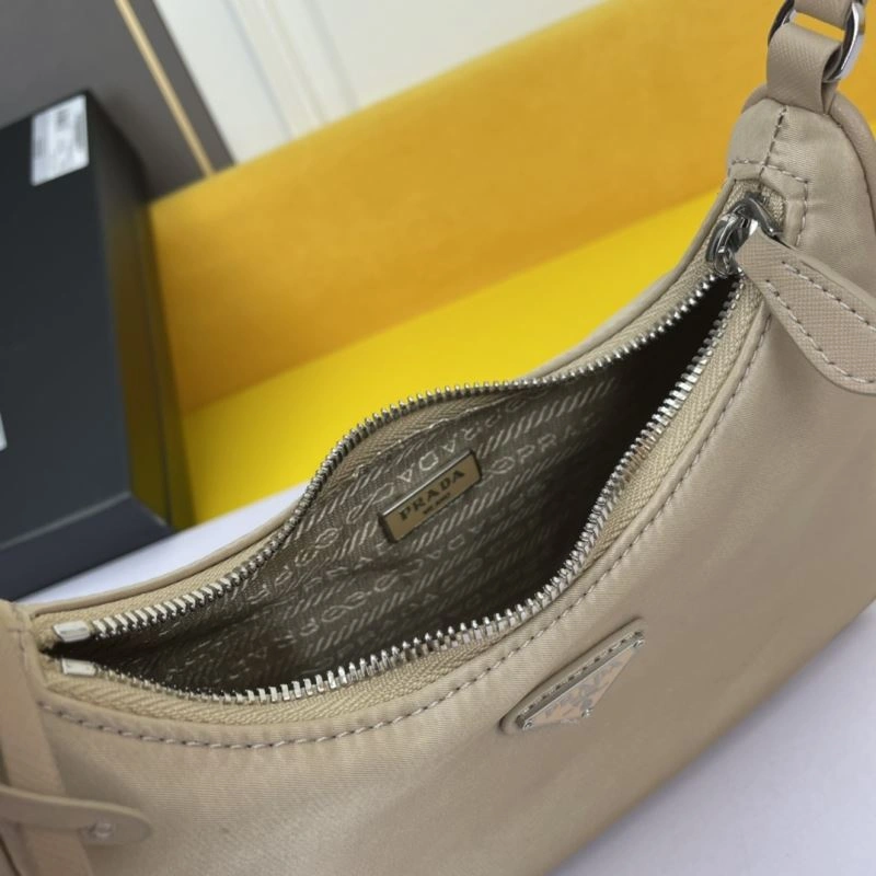 FlexibleFit Prada Hobo Bags 83065