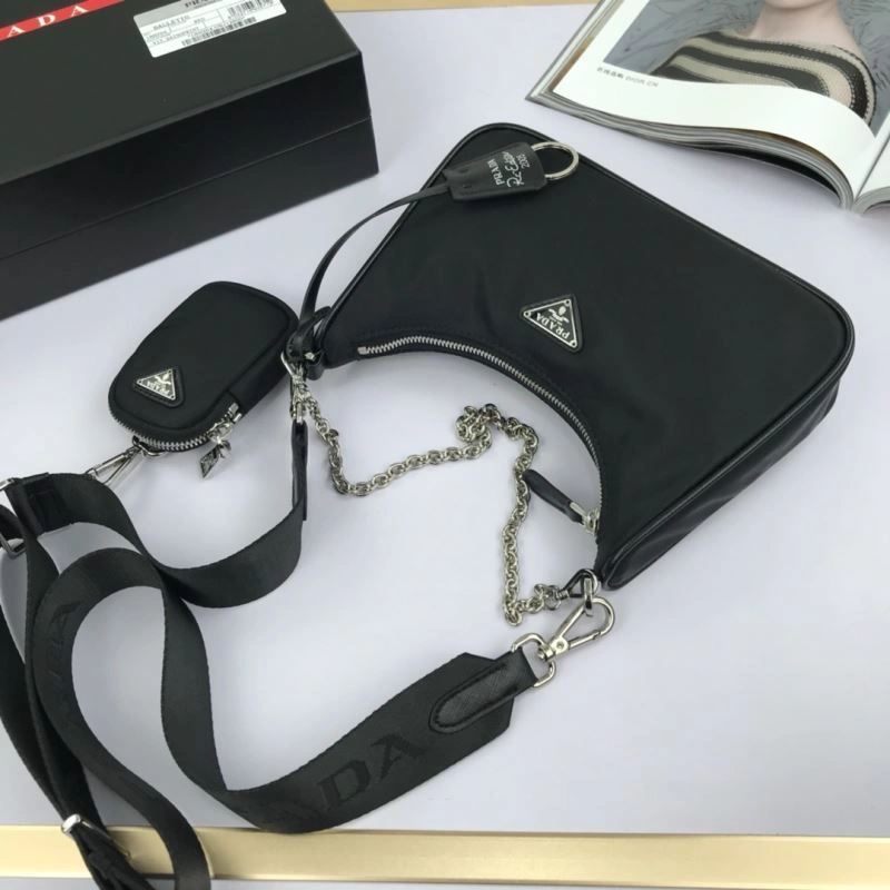 Versatile Prada Hobo Bags 83063