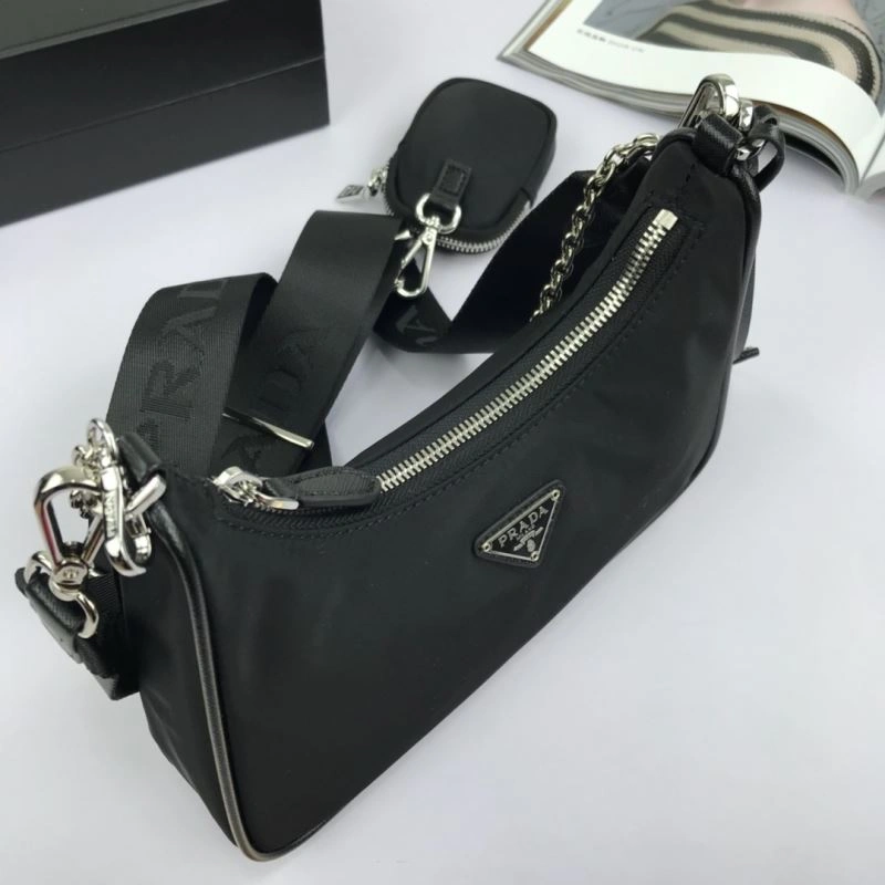 Versatile Prada Hobo Bags 83063