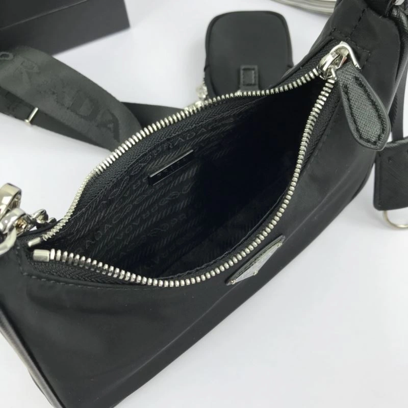 Versatile Prada Hobo Bags 83063