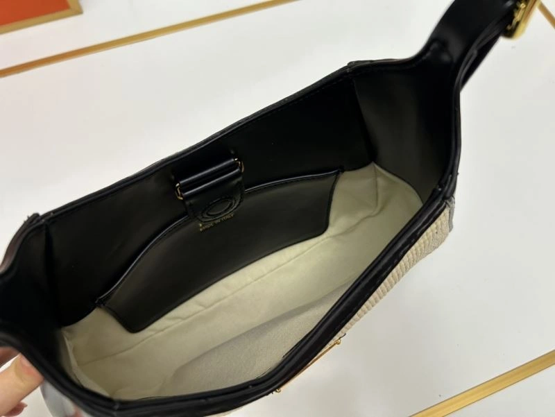 Stretchable Prada Hobo Bags 83045