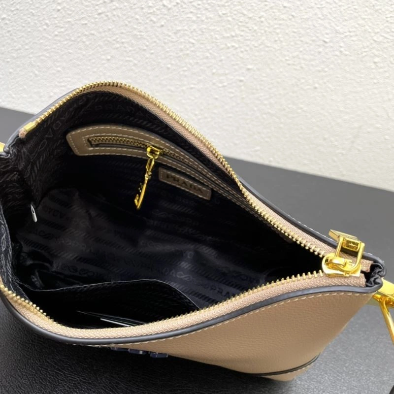 Prada Hobo Bags FashionForward 83037