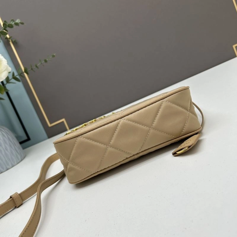 Resilient Prada Hobo Bags 83029