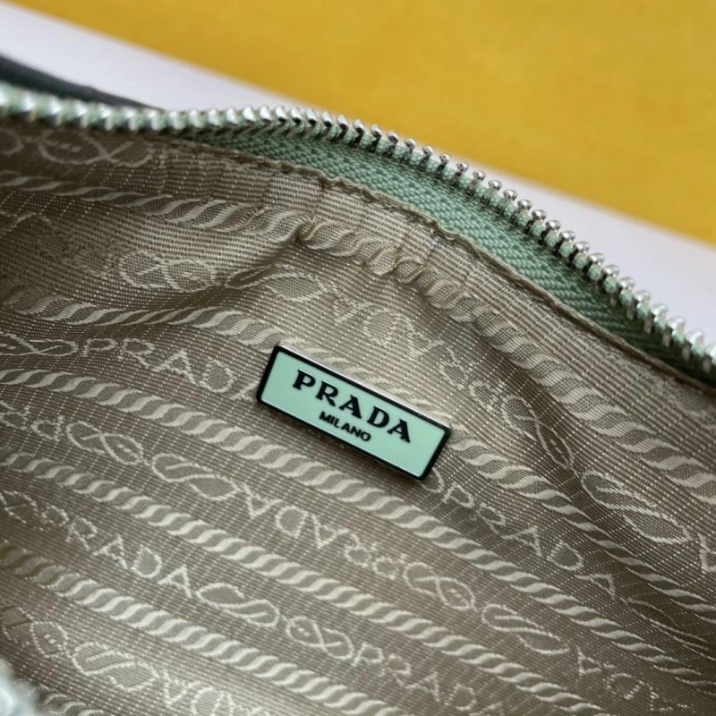 Attractive Prada Hobo Bags 83143