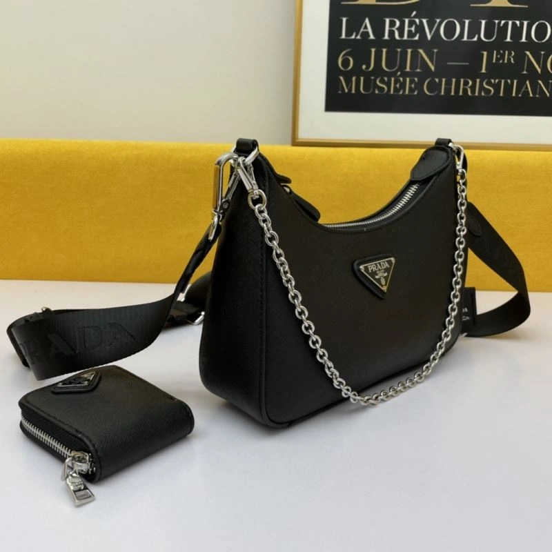 Trendsetting Prada Hobo Bags 83022