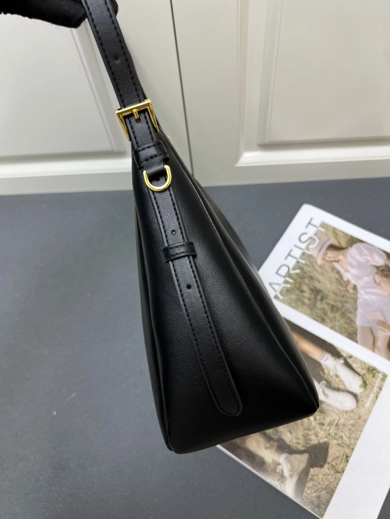 Prada Hobo Bags Fashionable 83014