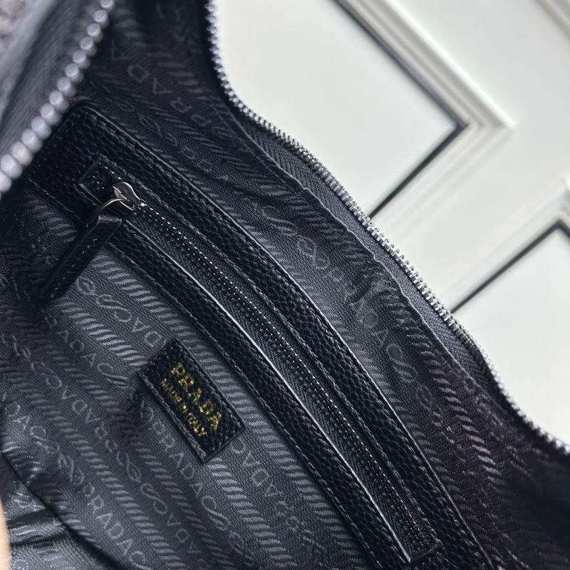 Sporty Prada Hobo Bags 83010