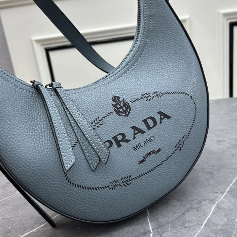 Prada Hobo Bags Lightweight 83005