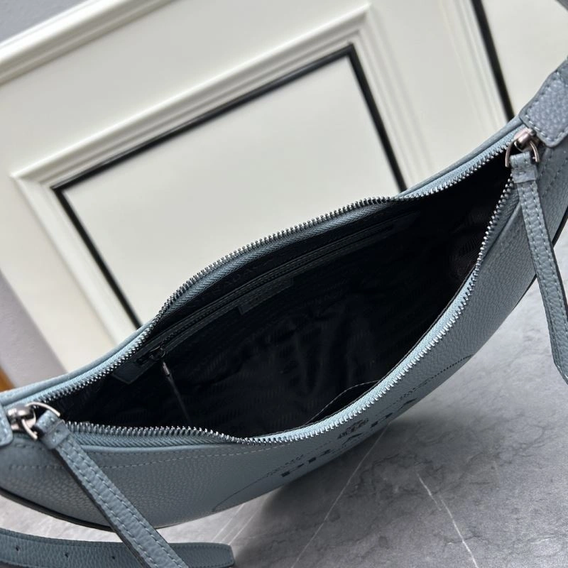 Prada Hobo Bags Lightweight 83005