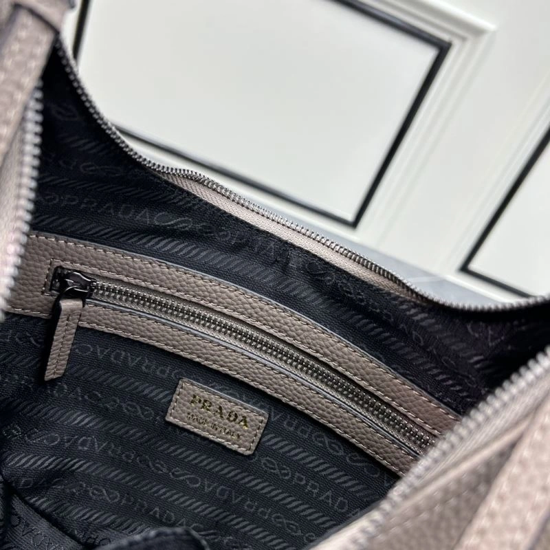 Prada Hobo Bags Trendy 83009