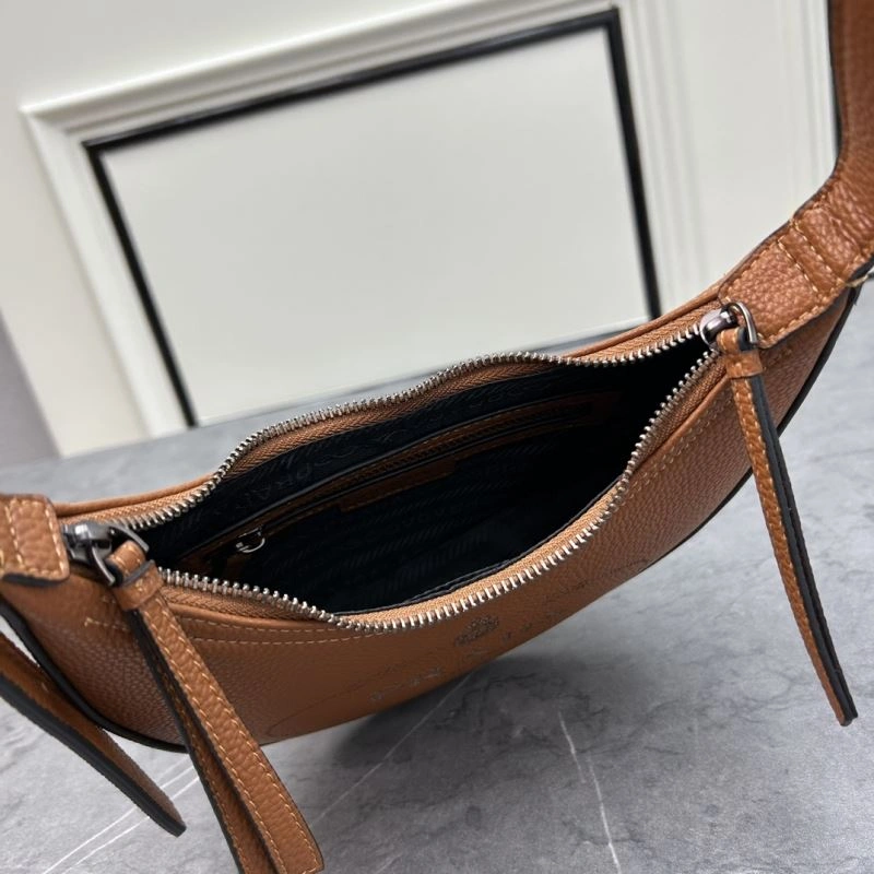 Prada Hobo Bags Stylish 83033
