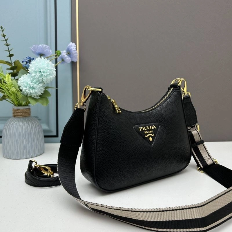Prada Hobo Bags Affordable 83004