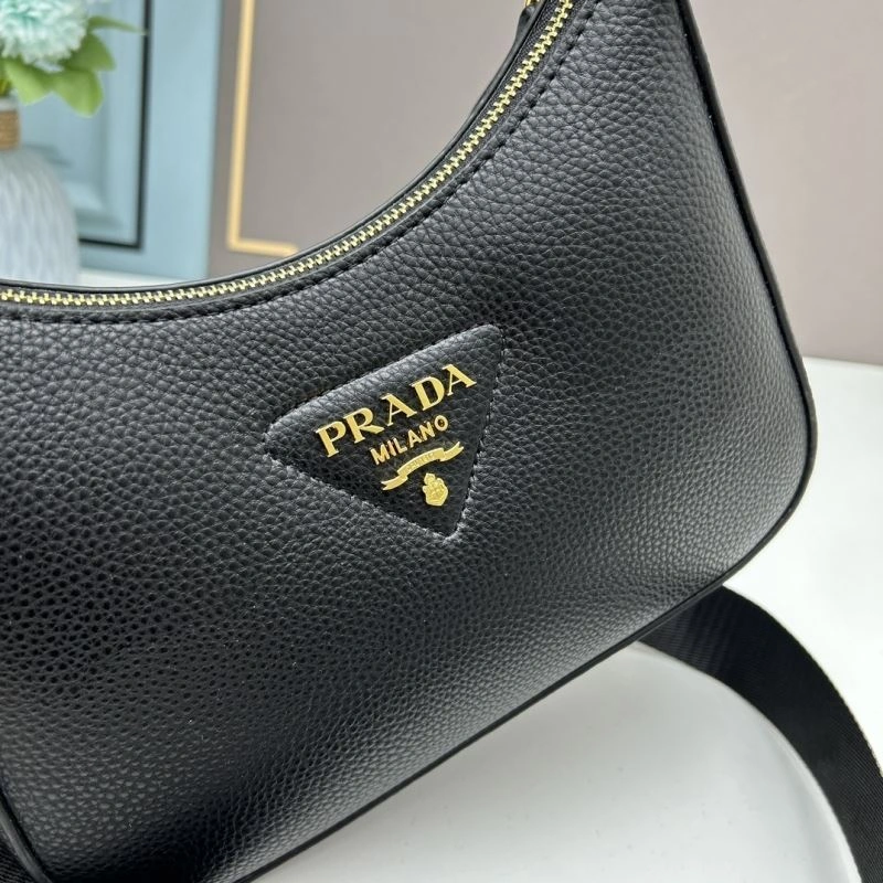 Prada Hobo Bags Affordable 83004