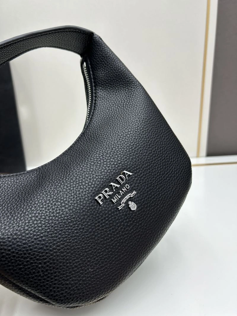 Prada Hobo Bags OnTrend 82982
