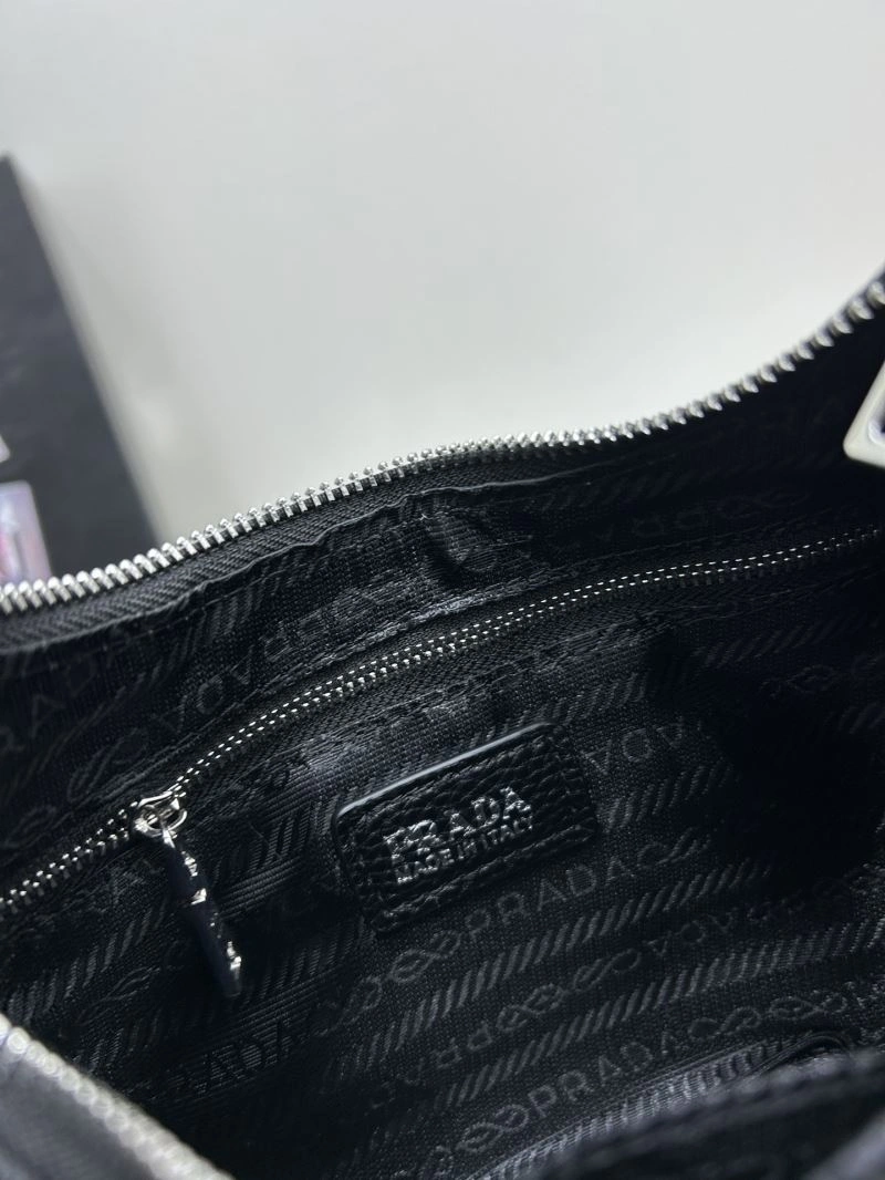 Prada Hobo Bags OnTrend 82982