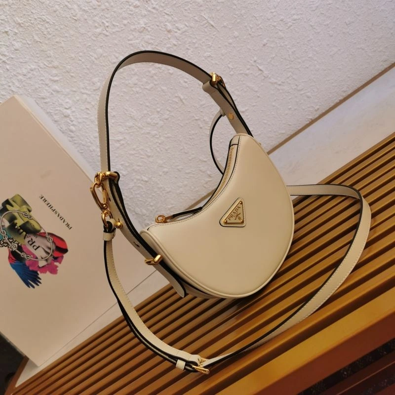 Prada Hobo Bags Sleek 74949