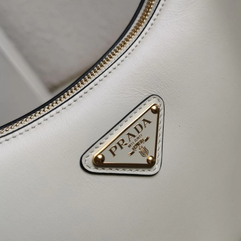 Prada Hobo Bags Lightweight 74934