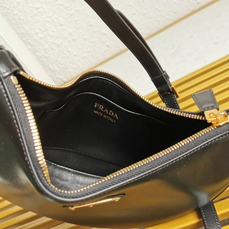 Prada Hobo Bags Breathable 74933