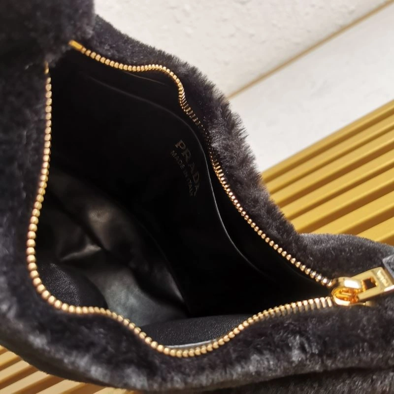 TechFriendly Prada Hobo Bags 74925