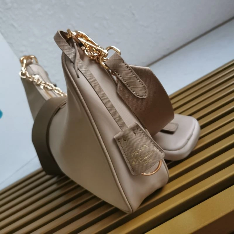 Attractive Prada Hobo Bags 74912