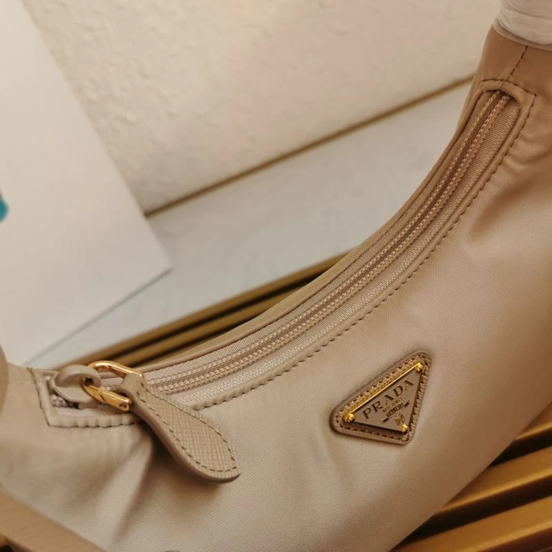 Prada Hobo Bags Sporty 74888