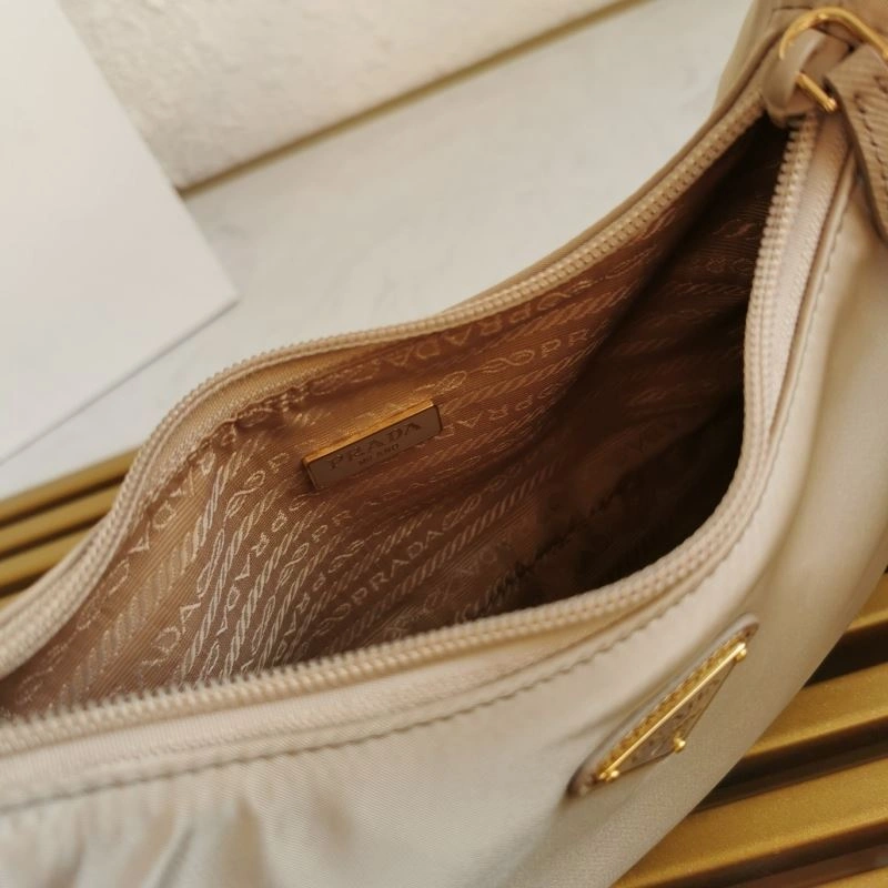 Prada Hobo Bags Sporty 74888