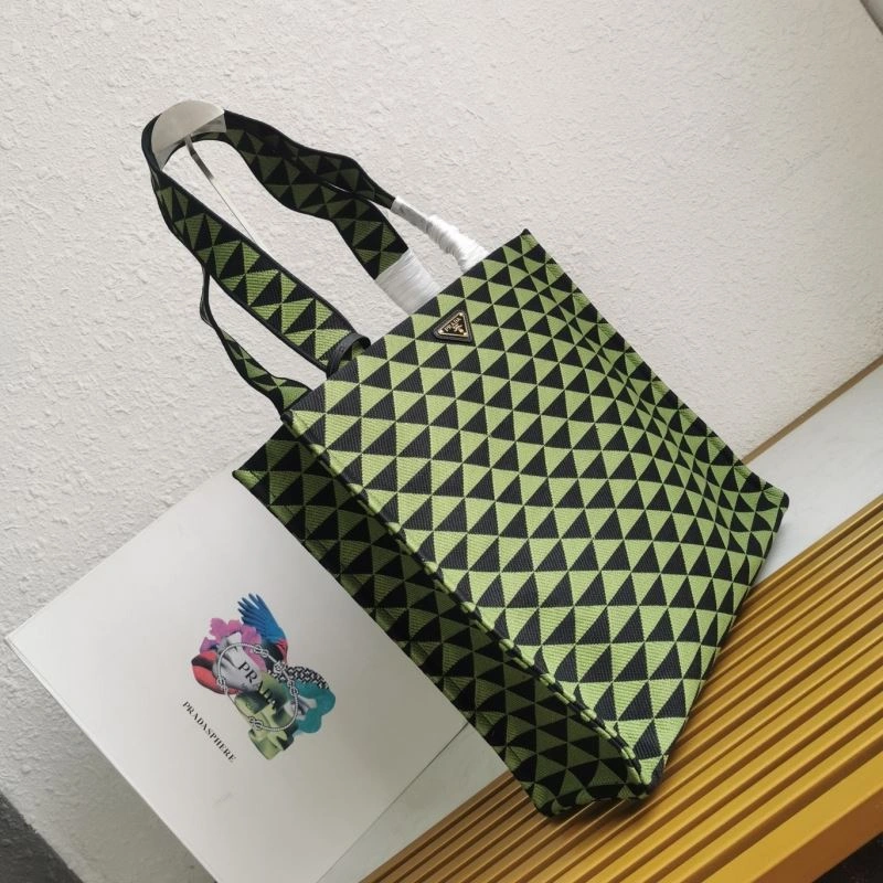 TravelReady Prada Hobo Bags 74878