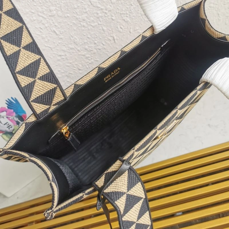 Prada Hobo Bags Elegant 74886