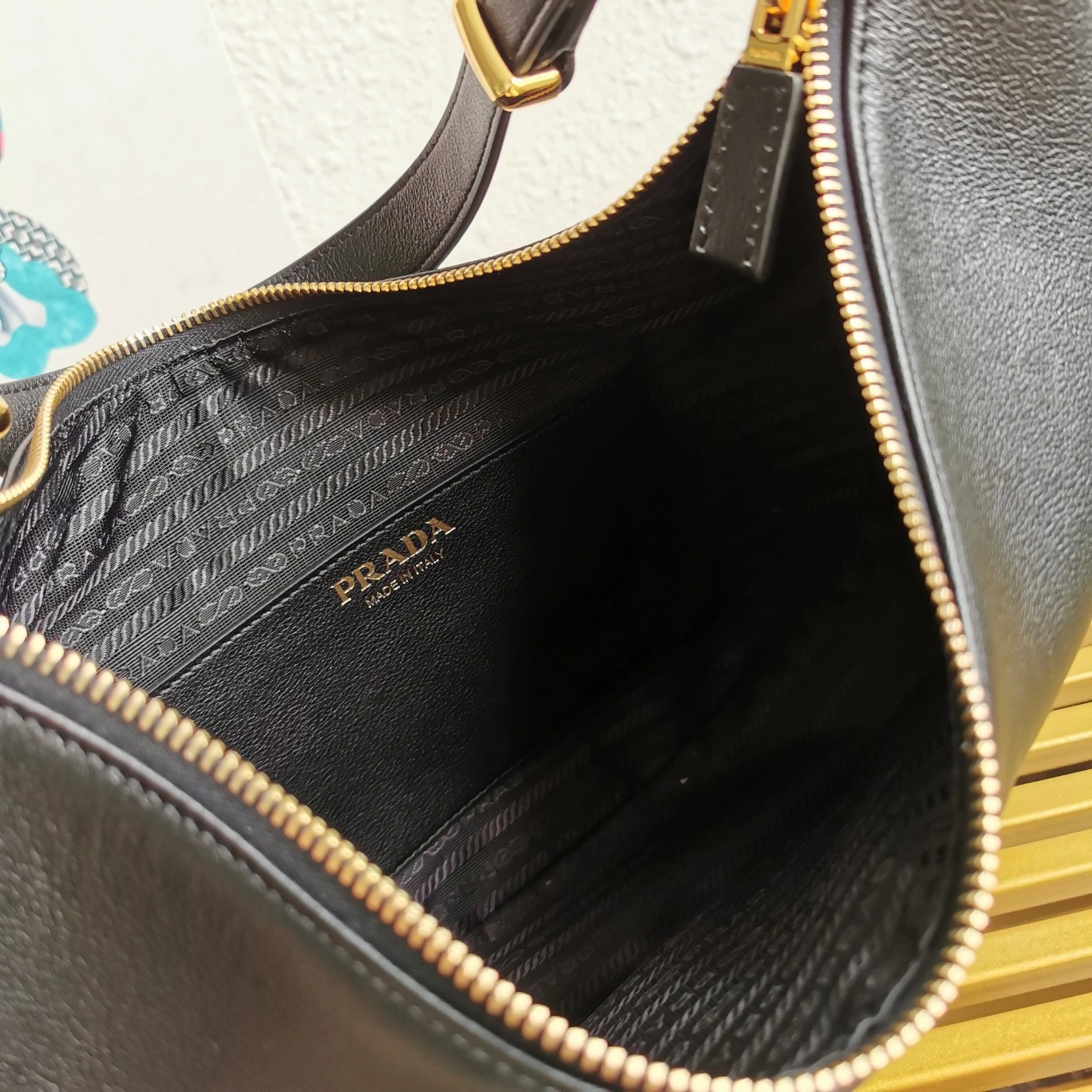Prada Hobo Bags Durable 73698