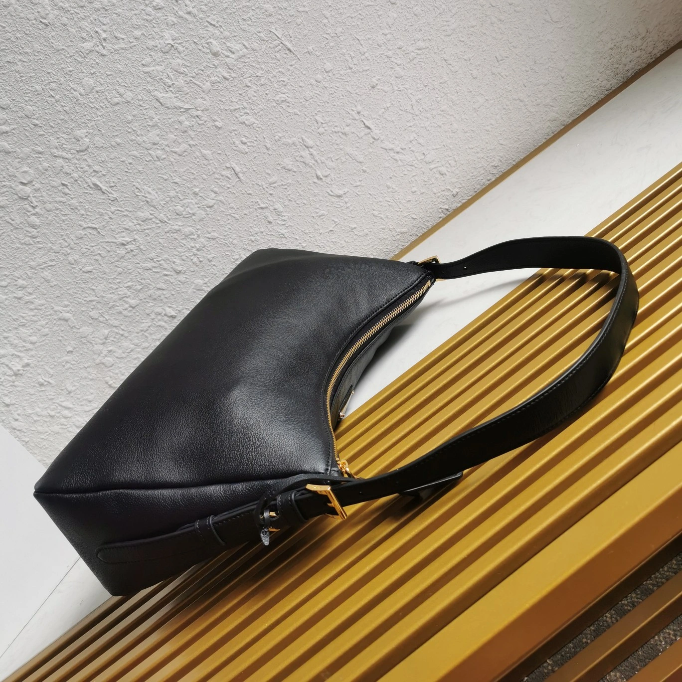 Prada Hobo Bags Unique 71628