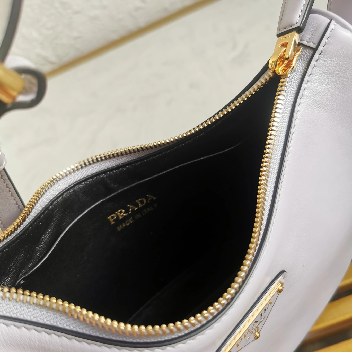 Popular Prada Hobo Bags 71597