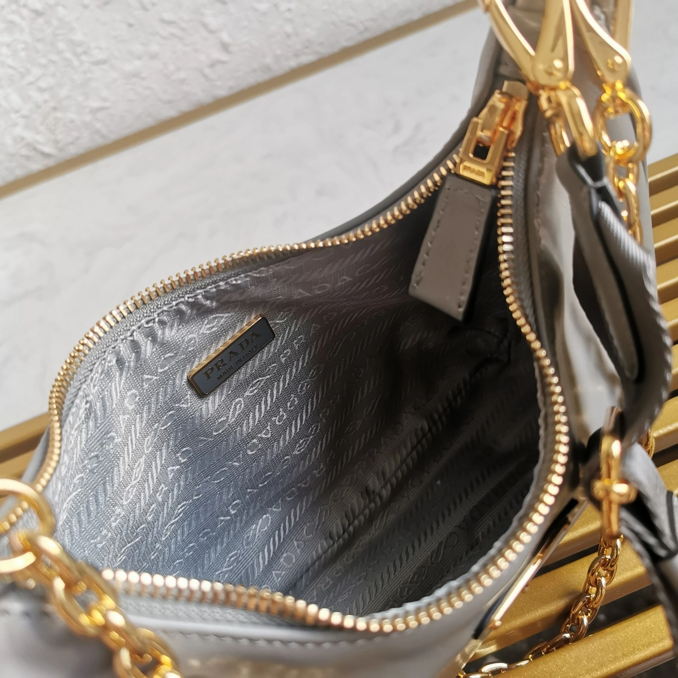 Prada Hobo Bags MultiPurpose 71584