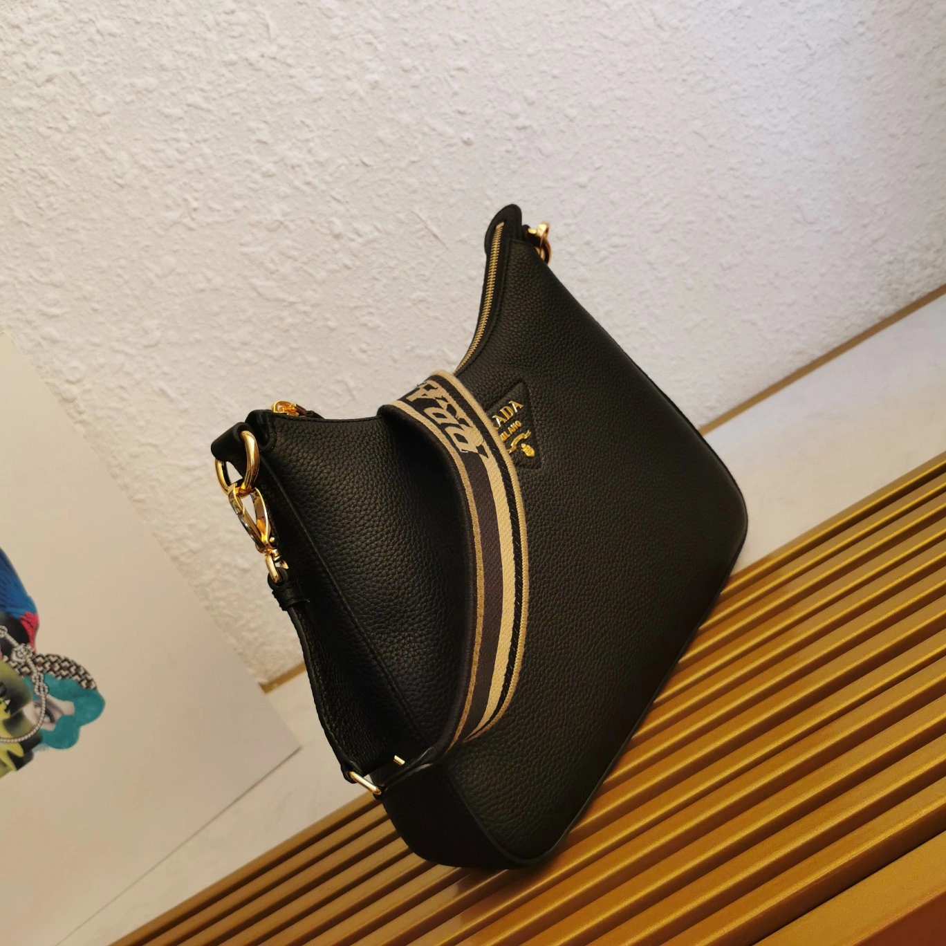 Prada Hobo Bags WellDesigned 71593