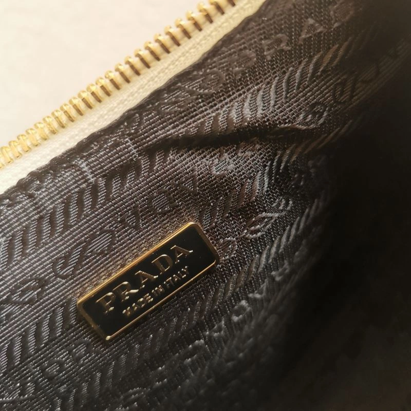 Prada Hobo Bags Neat 66456