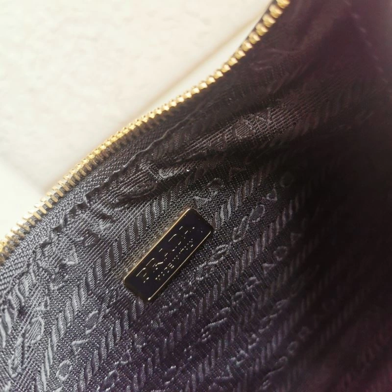 Casual Prada Hobo Bags 66453