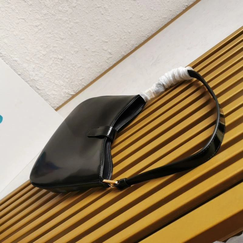 Prada Hobo Bags Comfortable 60701