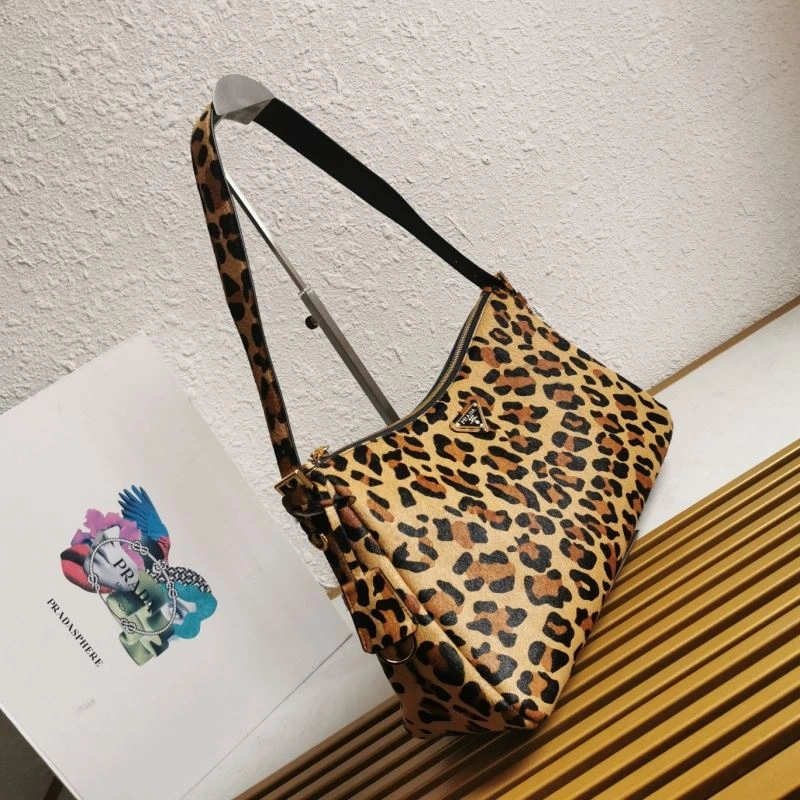 Prada Hobo Bags GoodFit 60668