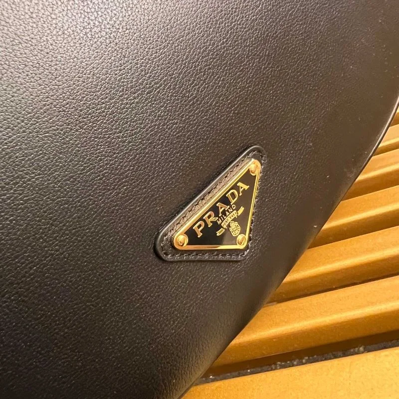 Prada Hobo Bags Effortless 45084