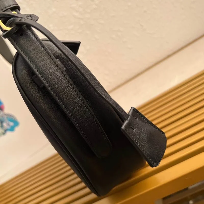 Prada Hobo Bags Effortless 45084