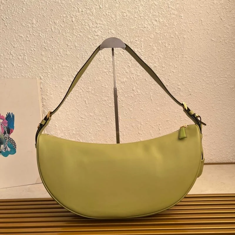 Prada Hobo Bags Lightweight 45041
